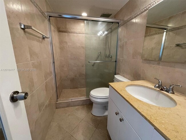 Building Photo - 4747 Collins Ave