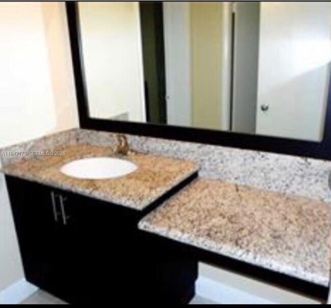 Building Photo - 498 NW 165th St