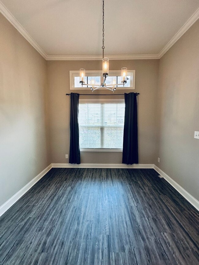 Building Photo - 104 Sig Ct