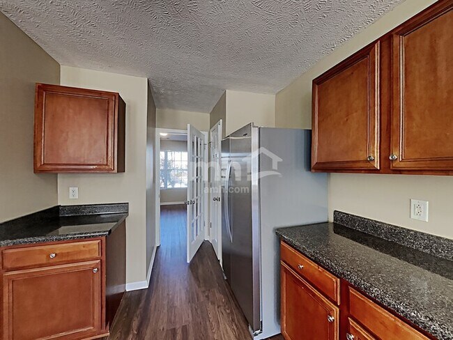 Building Photo - 1025 Fulman Rd