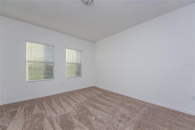 Building Photo - 158 Hidden Lk Lp