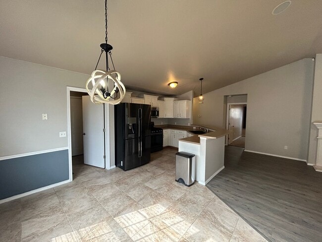 Building Photo - Cute home in Owasso Schools