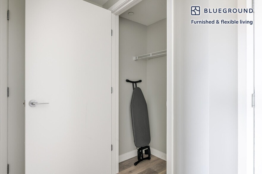 Building Photo - 22 Water St