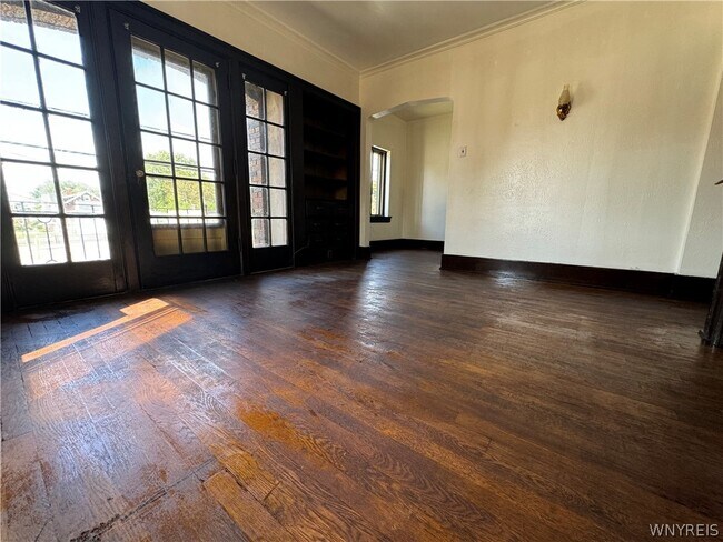 Building Photo - 6801 Buffalo Ave