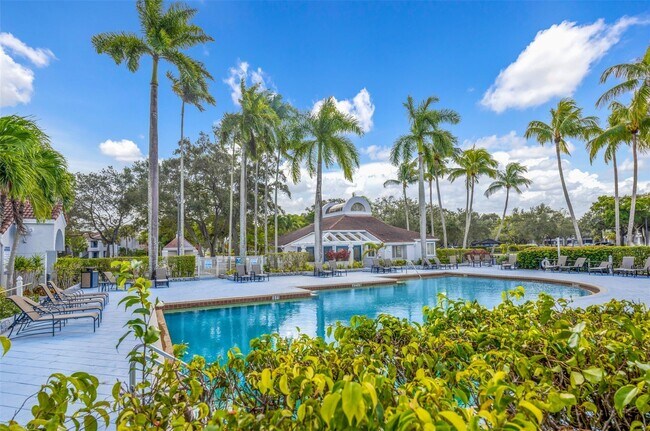 Building Photo - 741 Lyons Rd