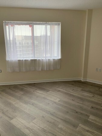 Building Photo - 90 Quincy Shore Dr