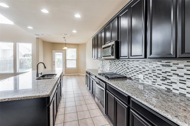 Building Photo - 2409 Shenfield Dr