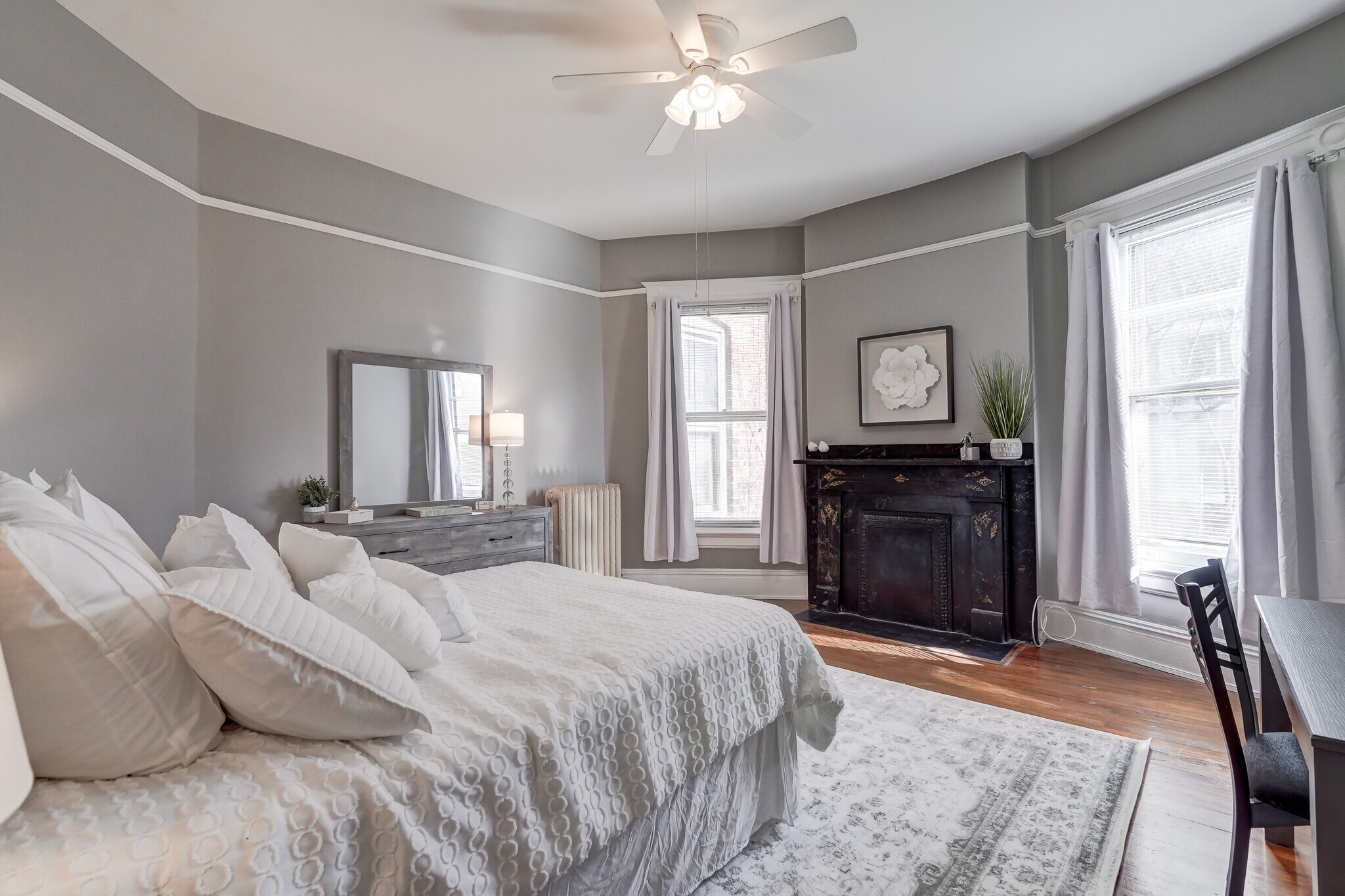 Bedroom - 1913 Hanover Ave