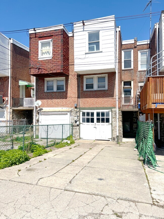 Parking out back - 2636 S 65th St