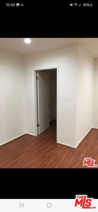 Building Photo - 1027 Bay St