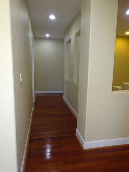 Building Photo - 3100 Tewksbury Way