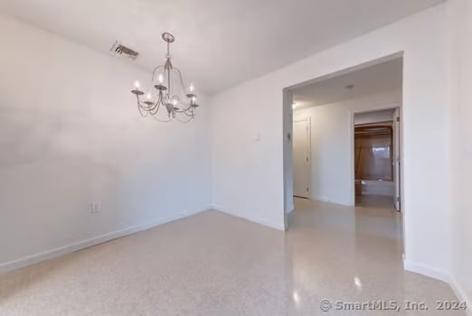 Building Photo - 54 Oak St