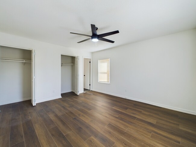 Building Photo - 8600 Countryshire Ln