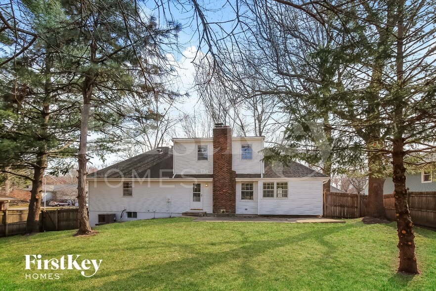 Building Photo - 1218 NE 80th Terrace