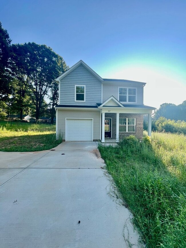 Primary Photo - Welcome to this stunning 3-bedroom, 2.5-ba...