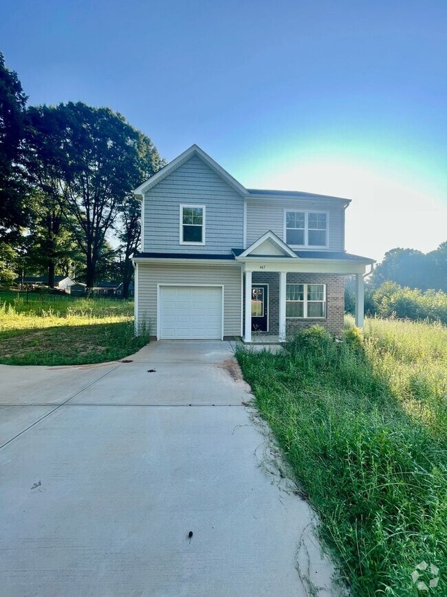 Building Photo - Welcome to this stunning 3-bedroom, 2.5-ba...