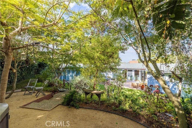 Building Photo - 301 Via Linda Vista