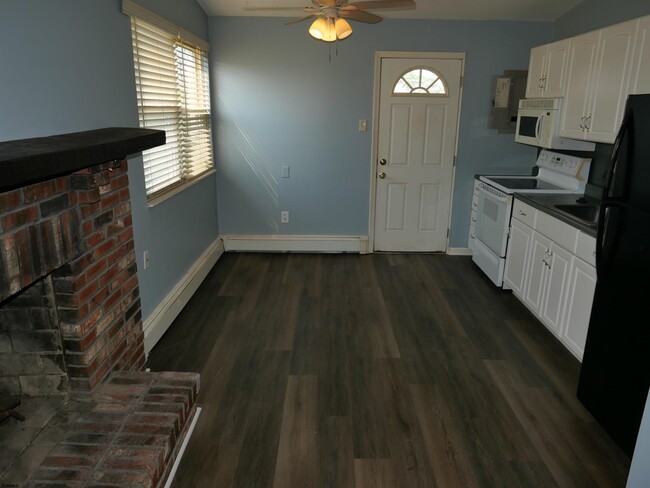 Building Photo - 501 W Brigantine Ave