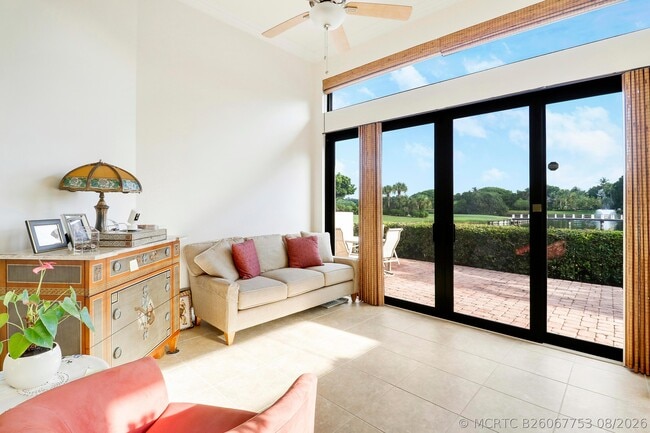 Building Photo - 210 Coral Cay Terrace