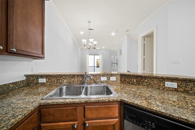 Building Photo - 202 McGowen St