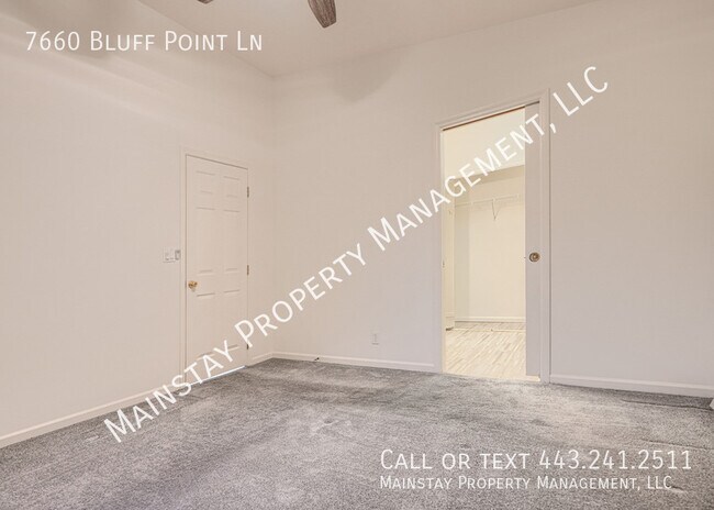 Building Photo - 7660 Bluff Point Ln