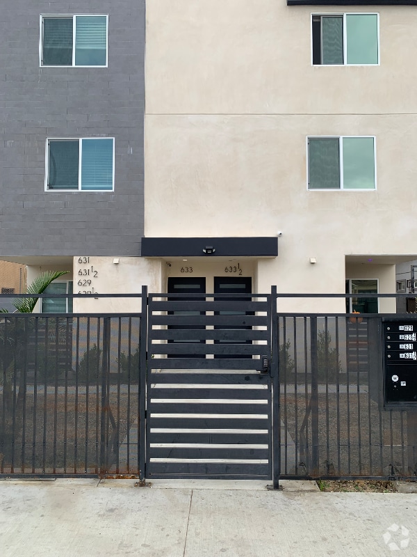 Building Photo - 633.5 Normandie Ave