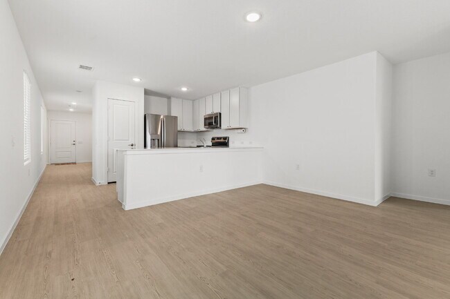 Building Photo - 13422 Furyk Dr