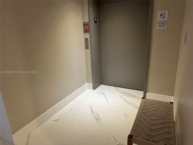 Building Photo - 16385 Biscayne Blvd