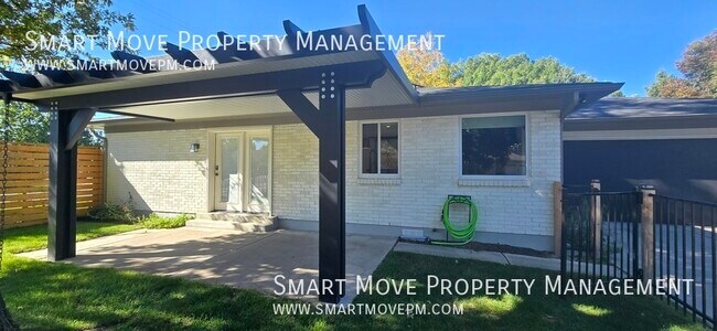 Building Photo - 4298 Catalpa-