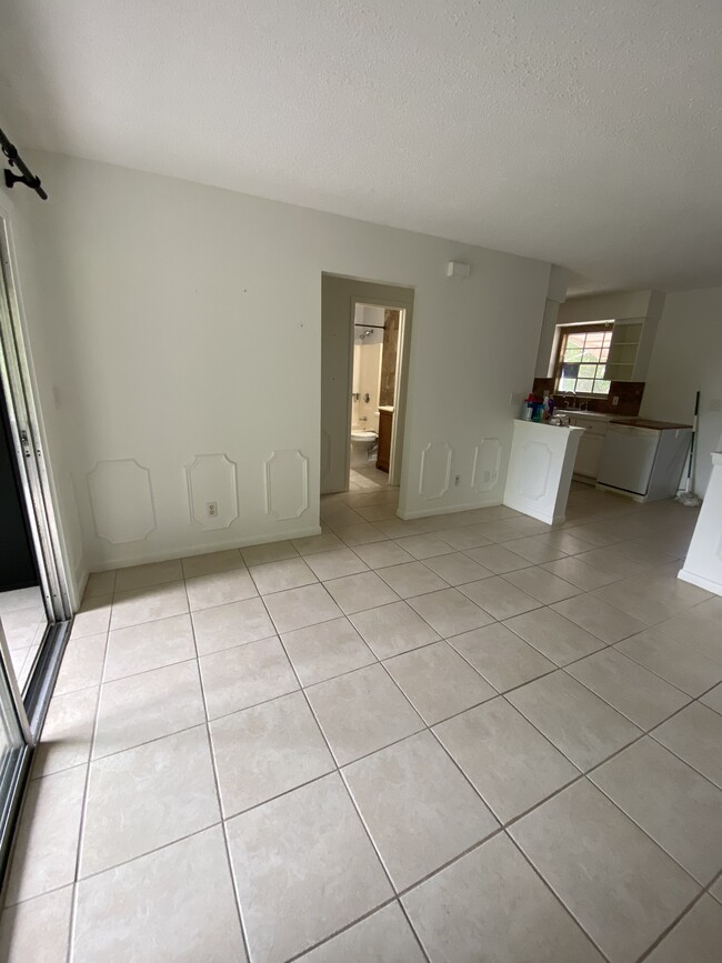 Building Photo - 13797 S Indian River Dr