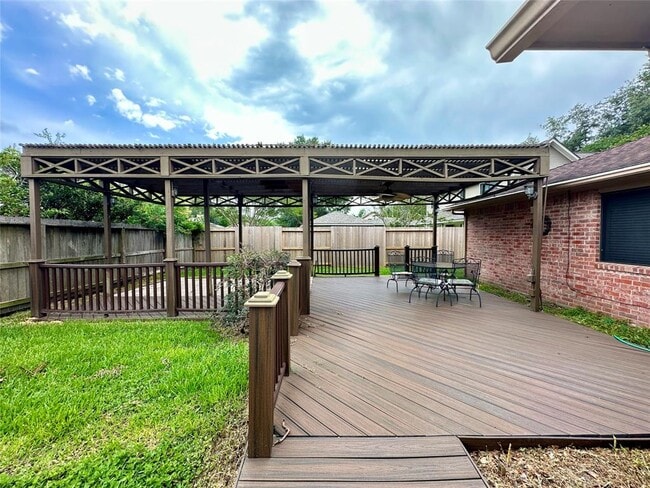 Building Photo - 11614 Easterling Dr