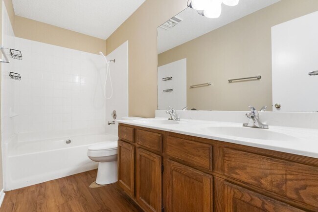 Building Photo - 8007 Forest Crossing