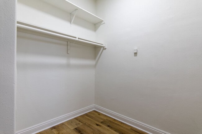 Floorplan - Newly Remodeled Studio Apartment