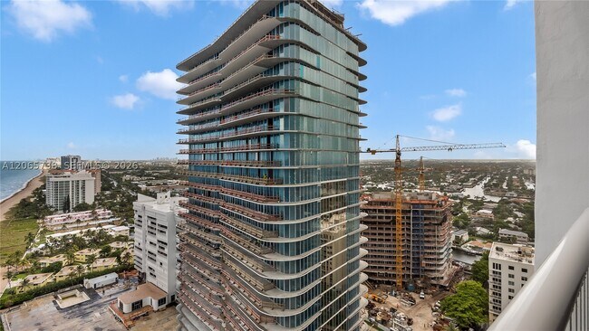 Building Photo - 1370 S Ocean Blvd