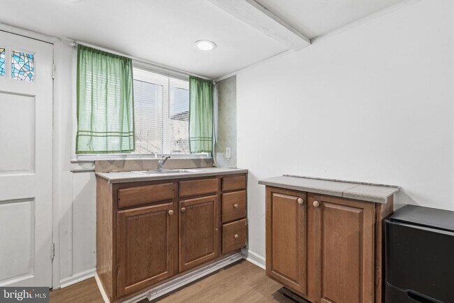 Building Photo - 4802 Alcott St