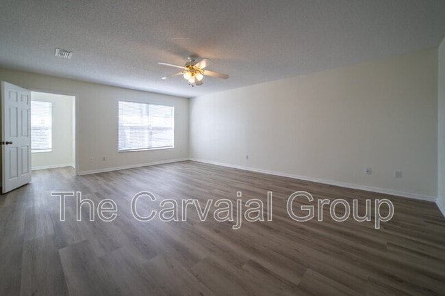 Building Photo - 1215 Kempton Chase Pkwy