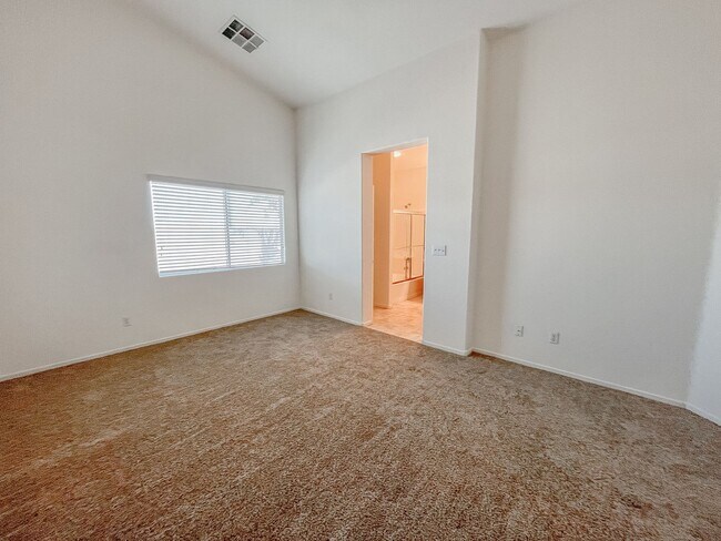 Building Photo - 6552 Playa De Carmen Way
