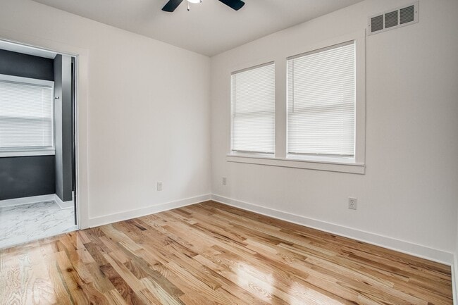 Building Photo - 4421 Bellefontaine Ave