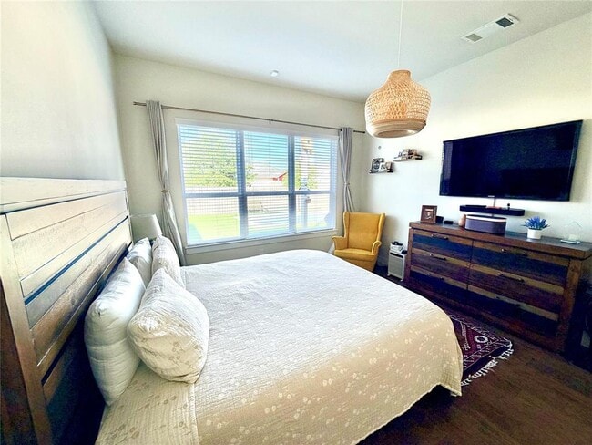 Building Photo - 13701 Ronald Reagan Blvd