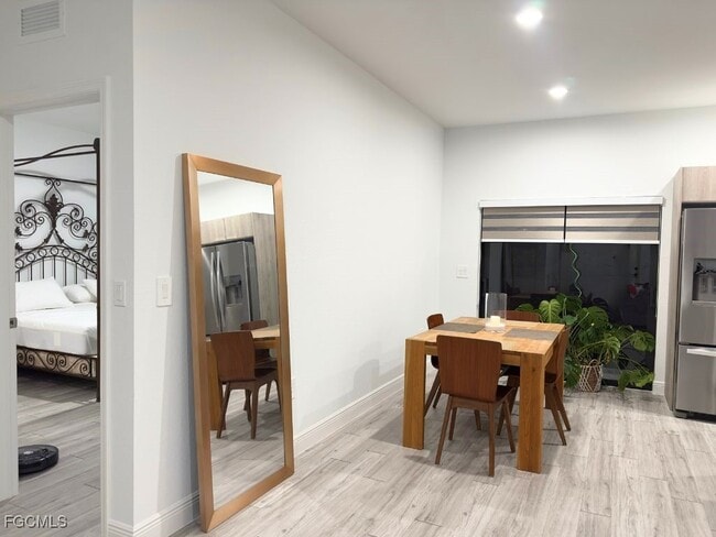 Building Photo - 8033 Melody Cir