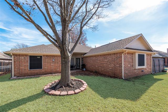 Building Photo - 106 Villanova Cir