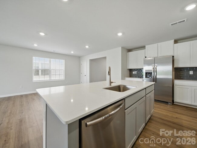 Building Photo - 13300 Hampton Bay Ln