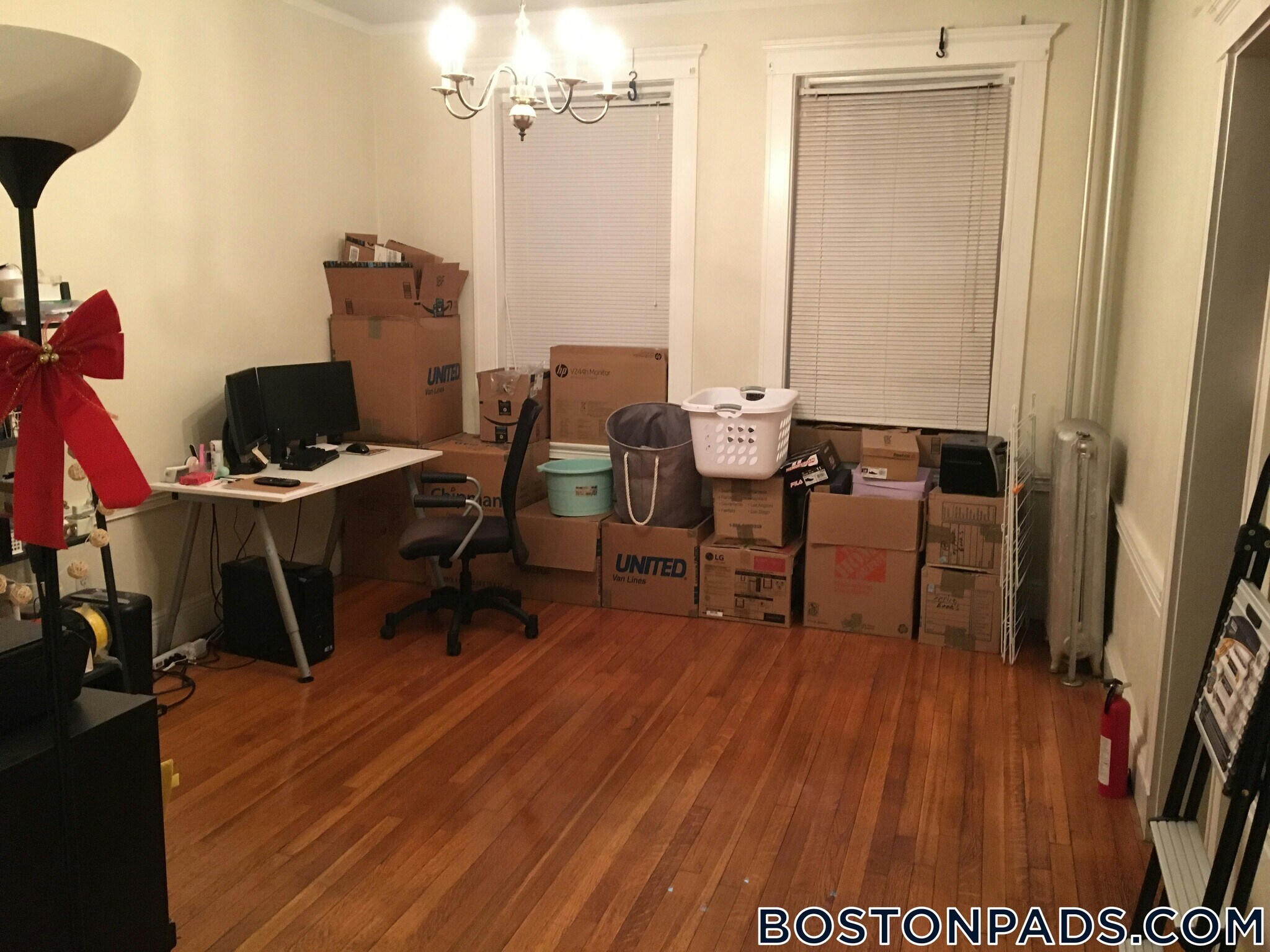 Building Photo - 88 Maple St