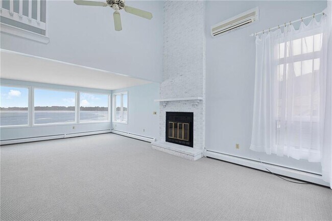 Building Photo - 79 Boyce Ave