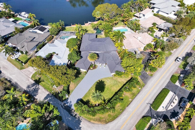 Building Photo - 2425 Fryer Point