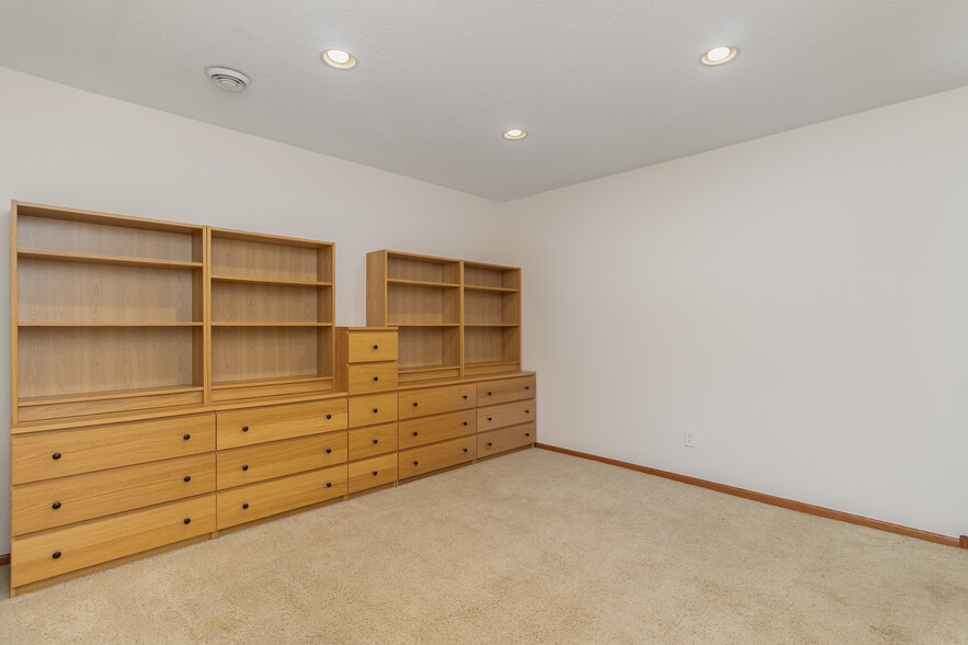 Entertainment room - 1554 Lincoln Park Dr