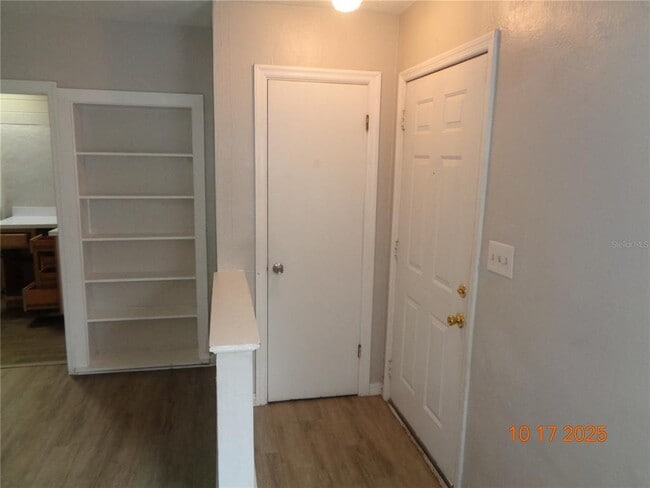 Building Photo - 506 E Pennsylvania Ave