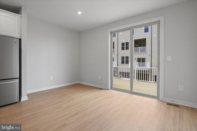 Building Photo - 208 Chianti Ter SE