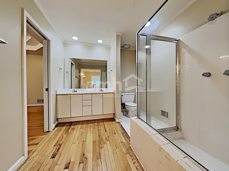 Building Photo - 2262 Byron Ct SW
