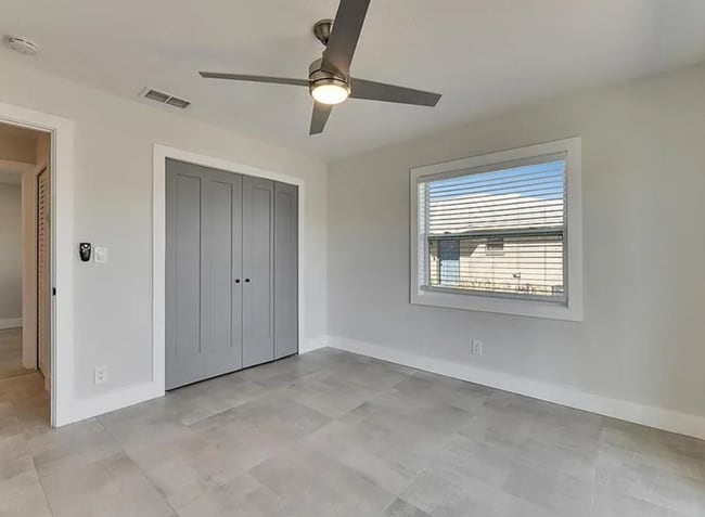Building Photo - Apollo Beach Condo